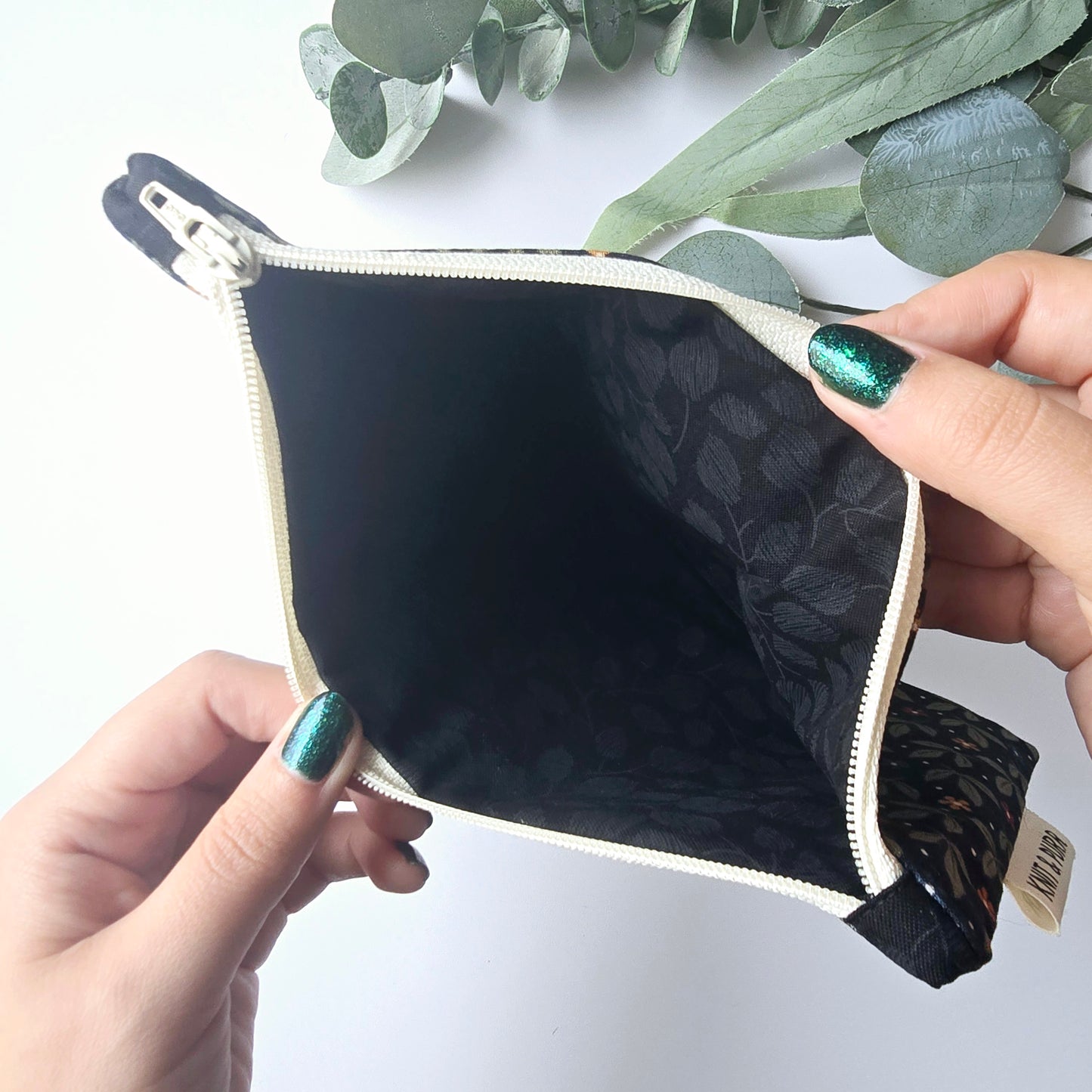 Amara Zipper Pouch