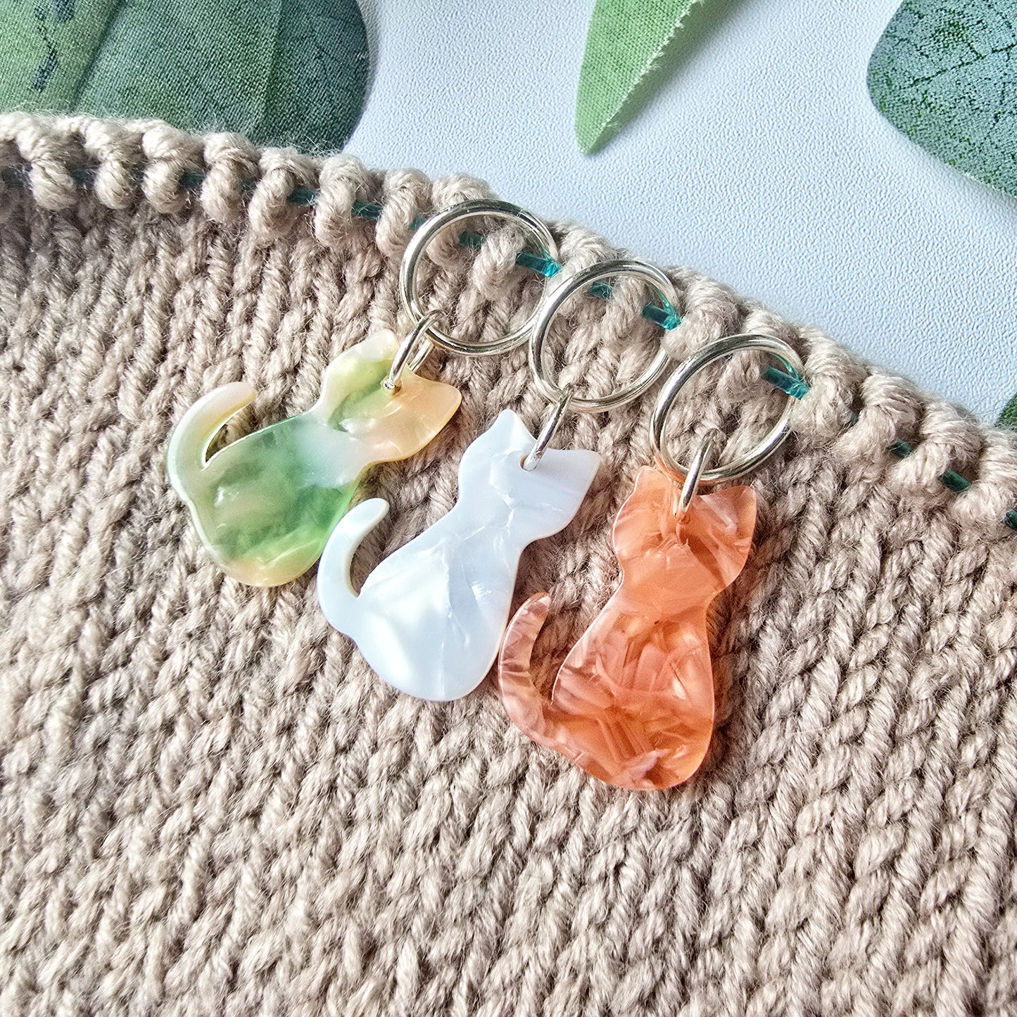 Anna Acetate Cat Stitch Markers