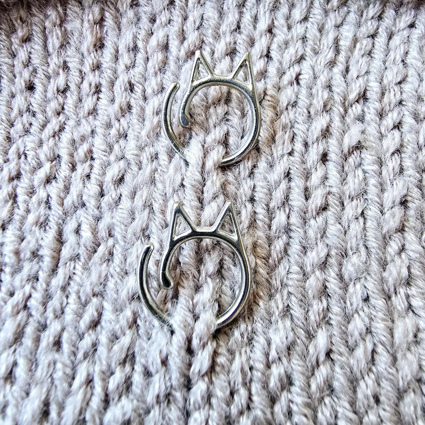 Cat Open Ring Stitch Markers