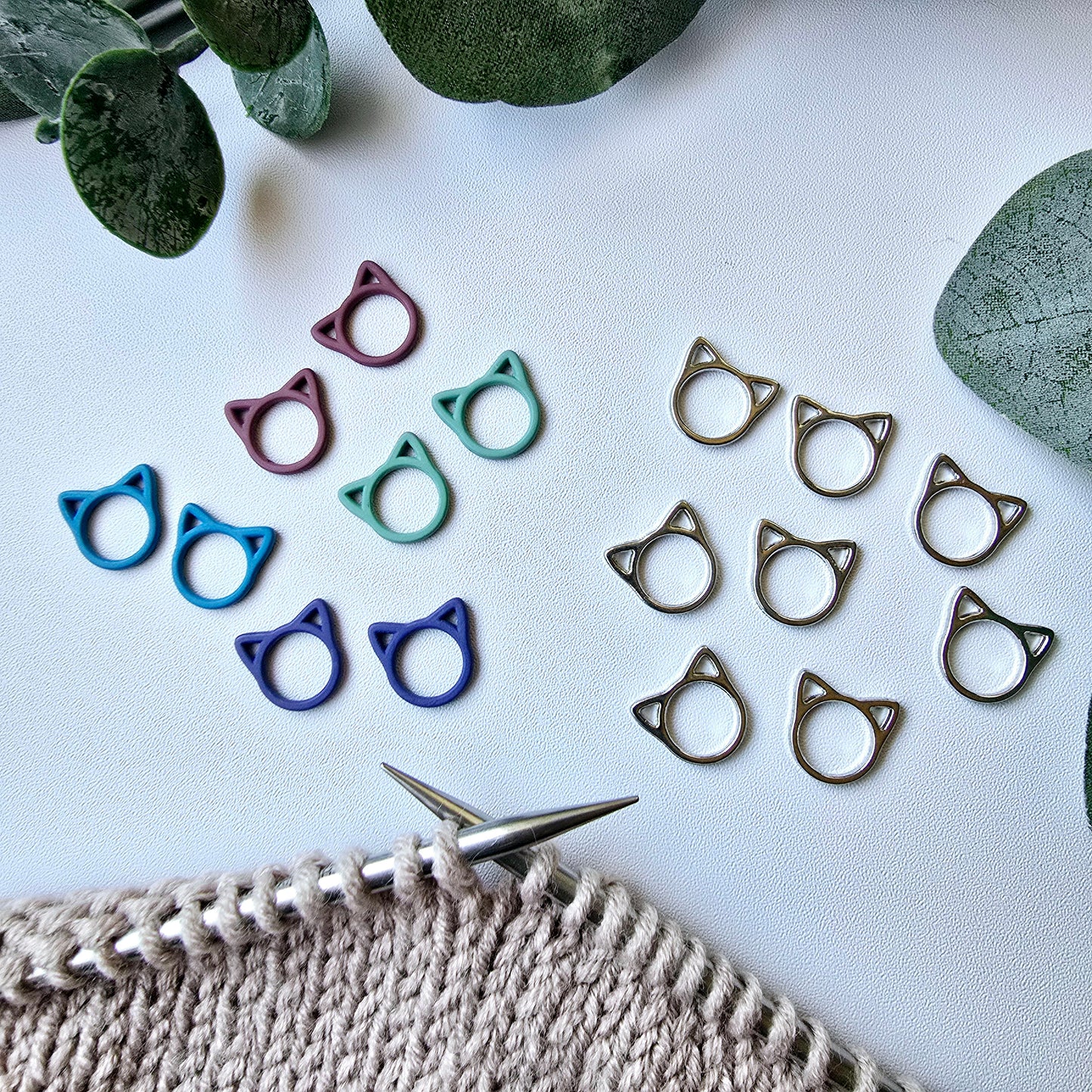 Cat Closed Ring Stitch Markers